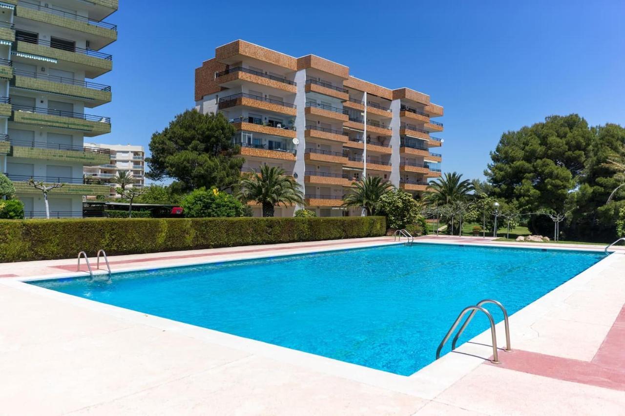 Apartamento Horizon Paradise - Primera Linea De Playa Miami Playa Kültér fotó